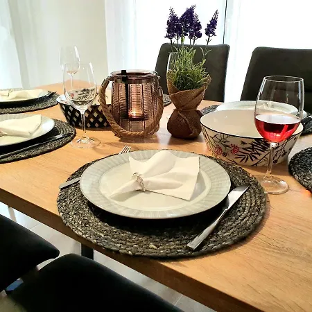 Onar Luxury * Néa Péramos