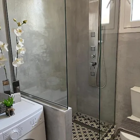 Onar Luxury * Néa Péramos